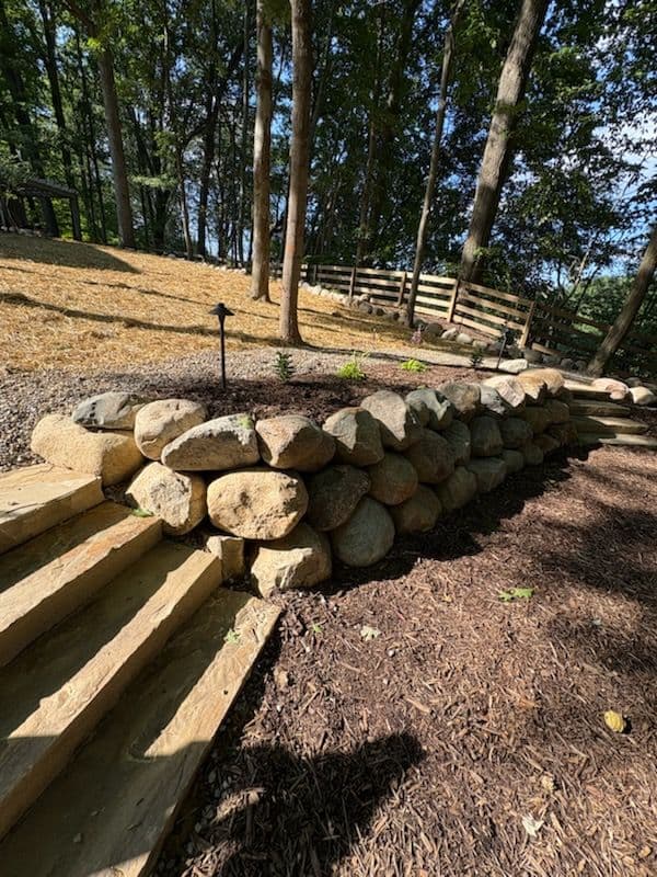Cool Boulder Retaining Wall in Fairlawn Ohio